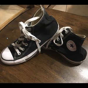 Converse Black Hightops